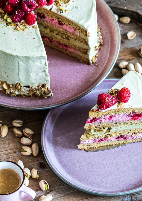 Mein Liebling auf dem Tortenbuffet - Himbeer-Pistazien-Torte ...