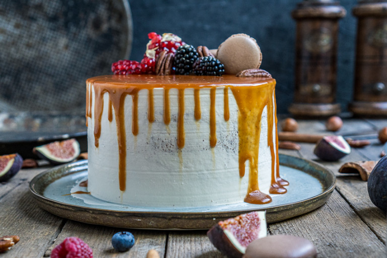 Edles Prachtstück! - Schoko-Vanille-Torte mit karamellisierten ...